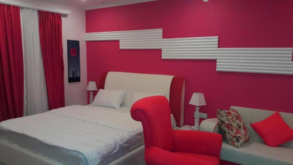 Hotel Lilo Near Airport Tbilisi ภายนอก รูปภาพ