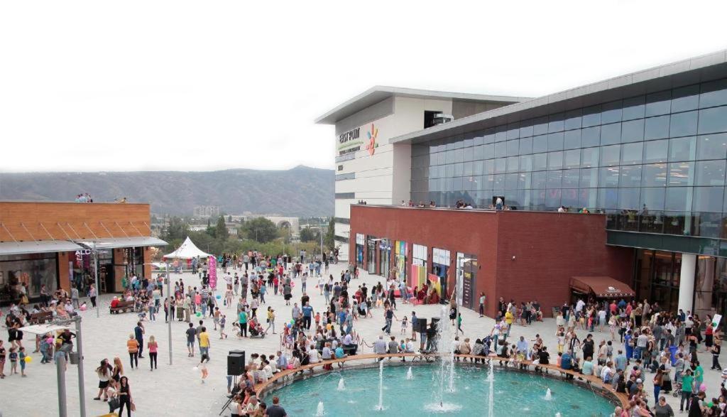 Hotel Lilo Near Airport Tbilisi ภายนอก รูปภาพ
